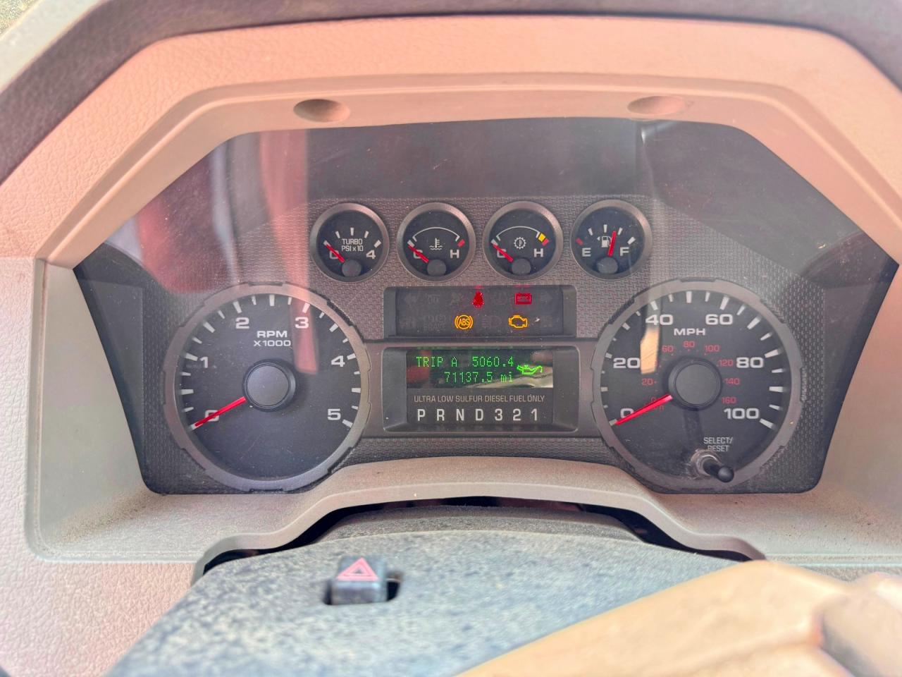 2008 Ford F550 Super Duty Orange vin: 1FDAF57R58EE56591