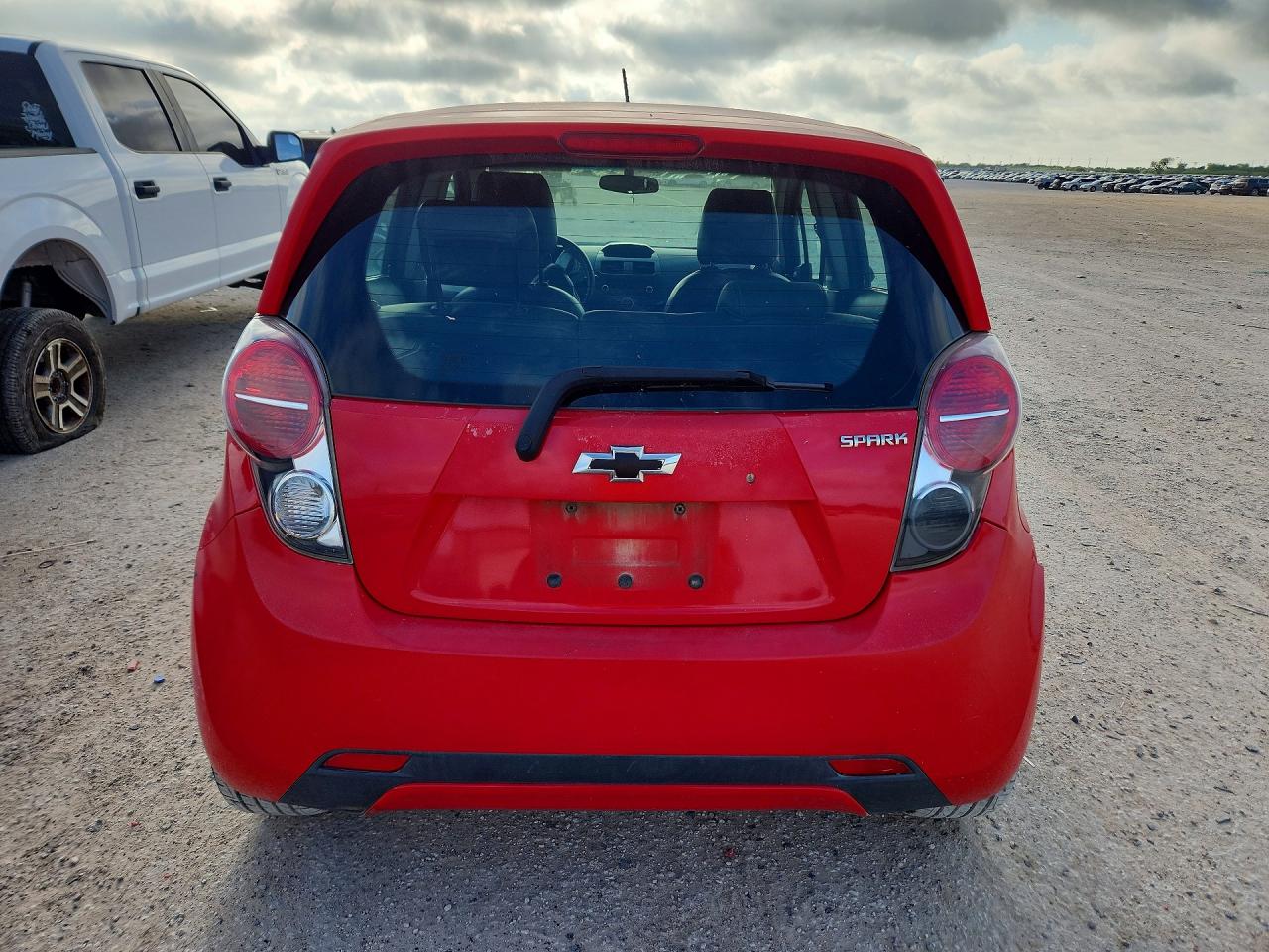 2013 Chevrolet Spark Ls Red vin: KL8CB6S95DC624430