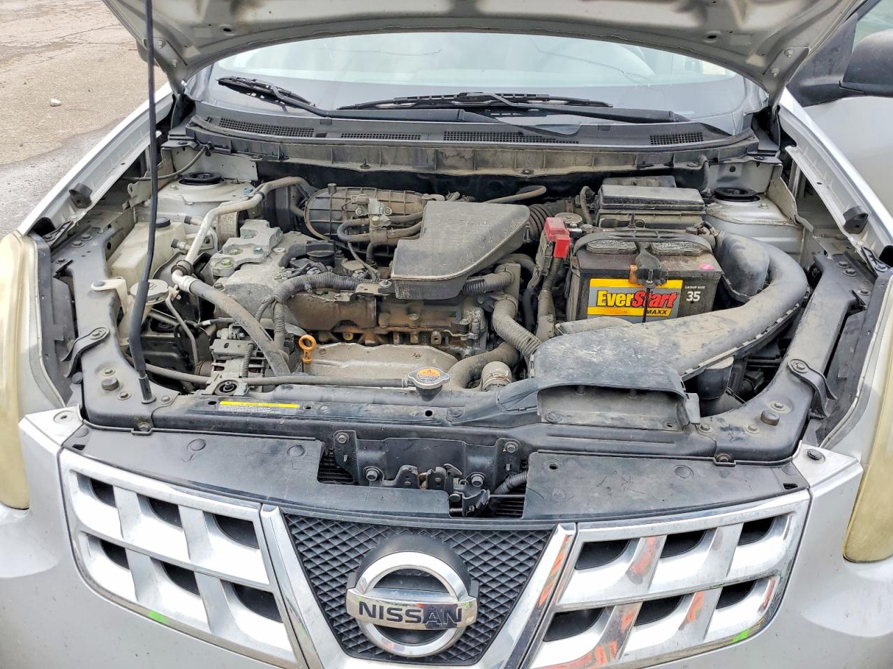 2014 Nissan Rogue Select S Silver vin: JN8AS5MT6EW604533