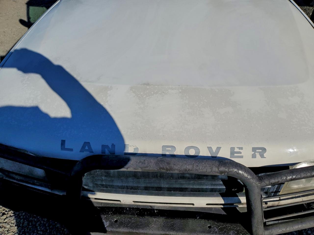 1998 Land Rover Discovery White vin: SALJY1249WA768574