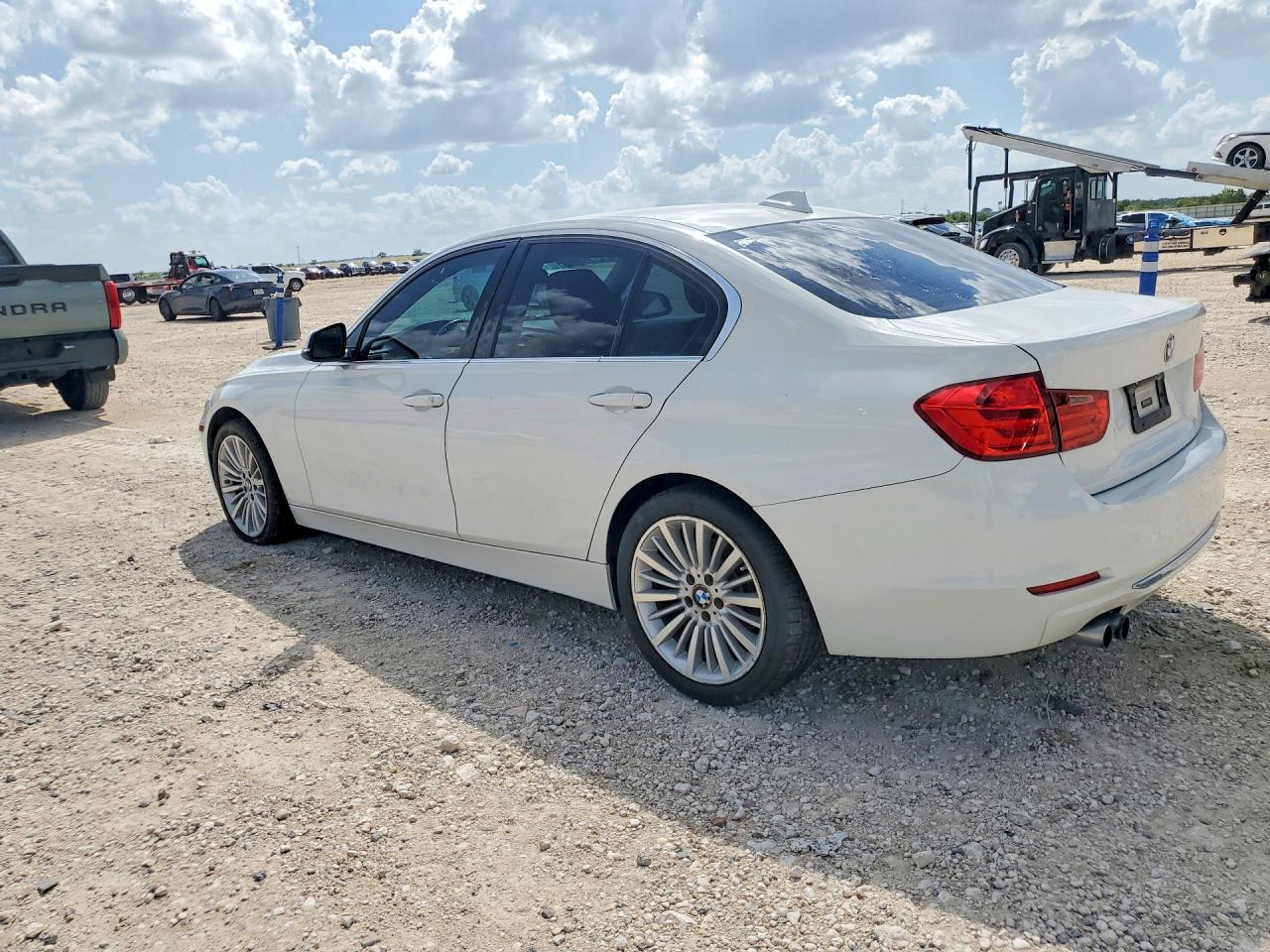 2013 Bmw 328 Xi Sulev White vin: WBA3B5C58DF593943
