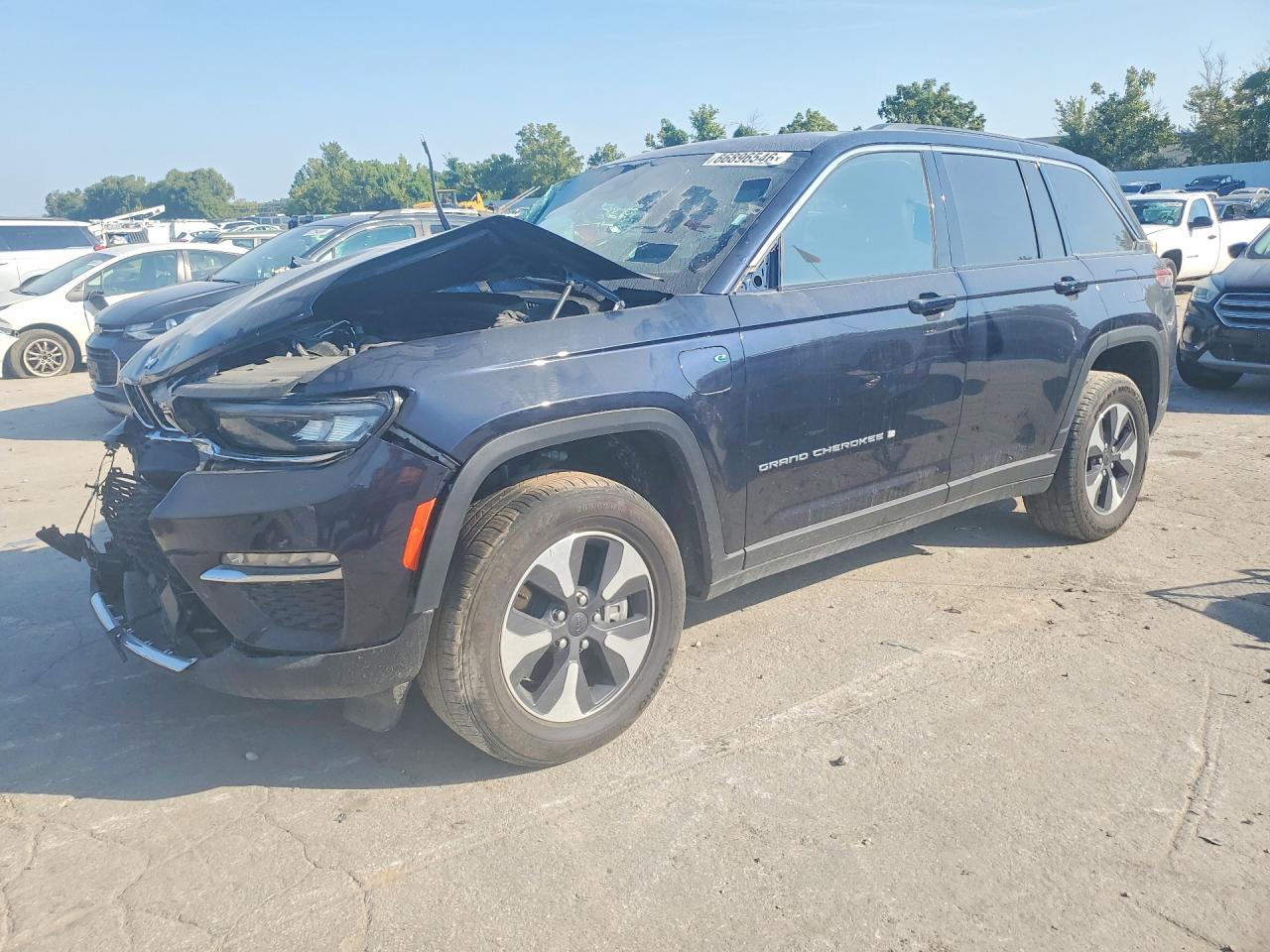2024 Jeep Grand Cherokee Limited 4xe Black vin: 1C4RJYB62R8520512