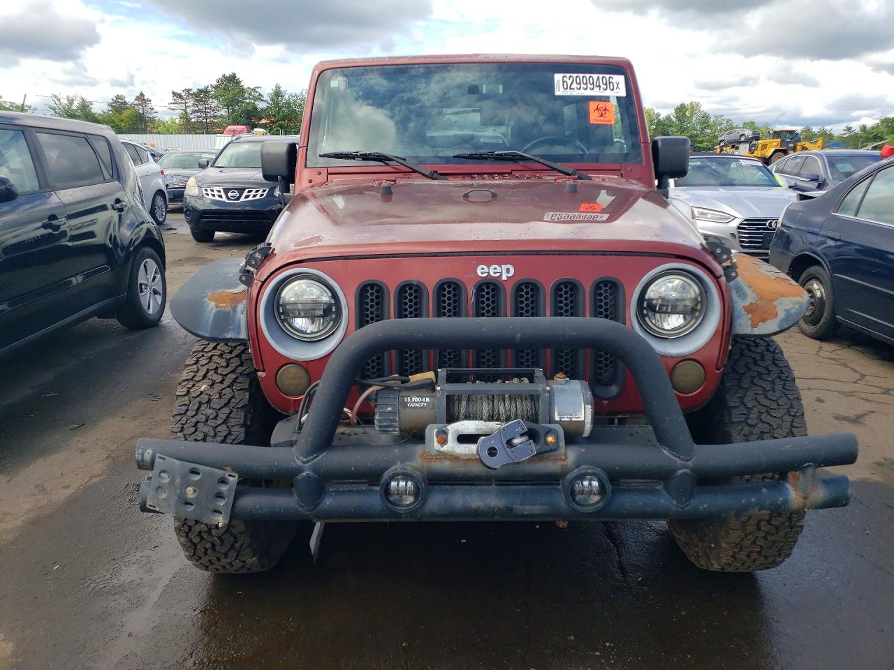 2007 Jeep Wrangler X Burgundy vin: 1J4GA391X7L151908