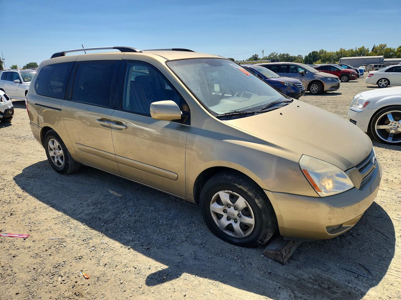 2010 Kia Sedona Lx Gold vin: KNDMG4C35A6354072