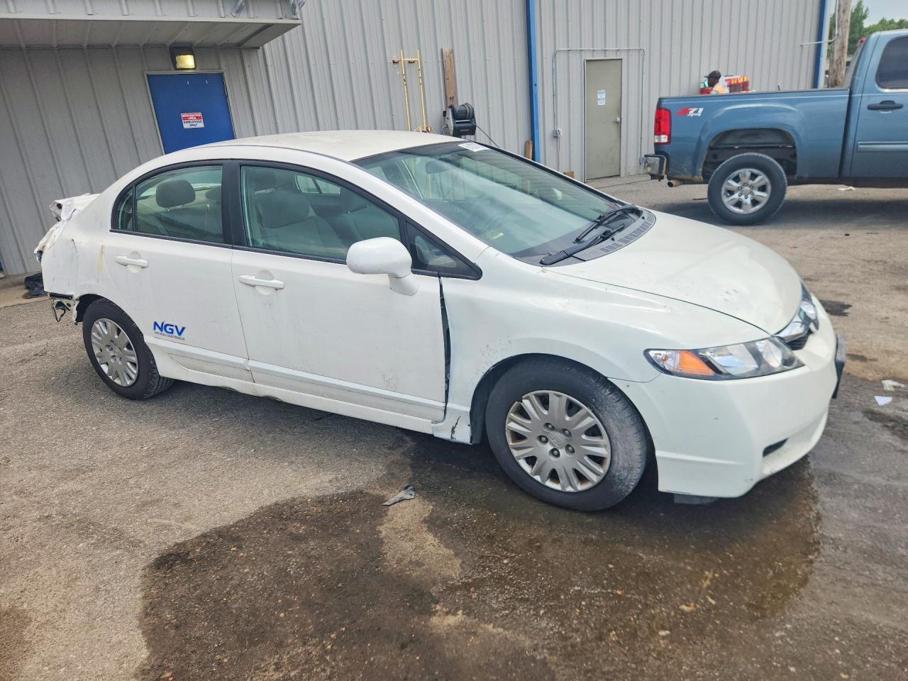 2009 Honda Civic Gx White vin: 1HGFA46549L000422