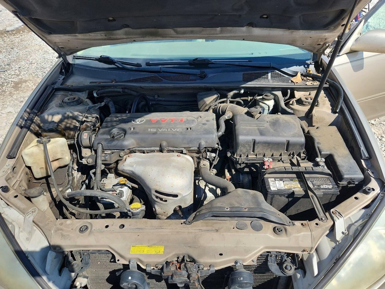 2003 Toyota Camry Le Gold vin: 4T1BE32KX3U190201