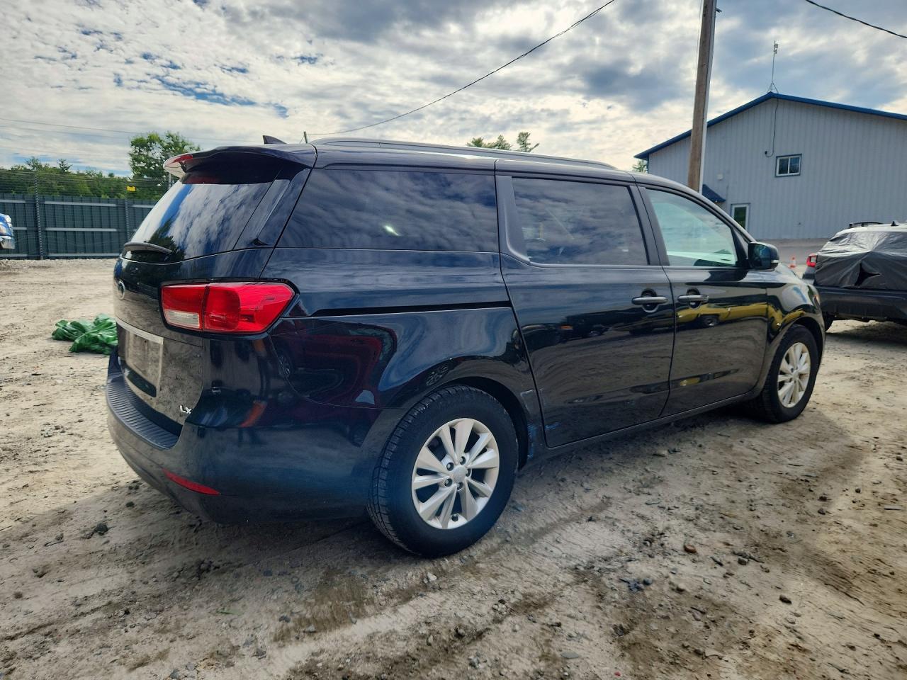 2015 Kia Sedona Lx Gray vin: KNDMB5C1XF6055882