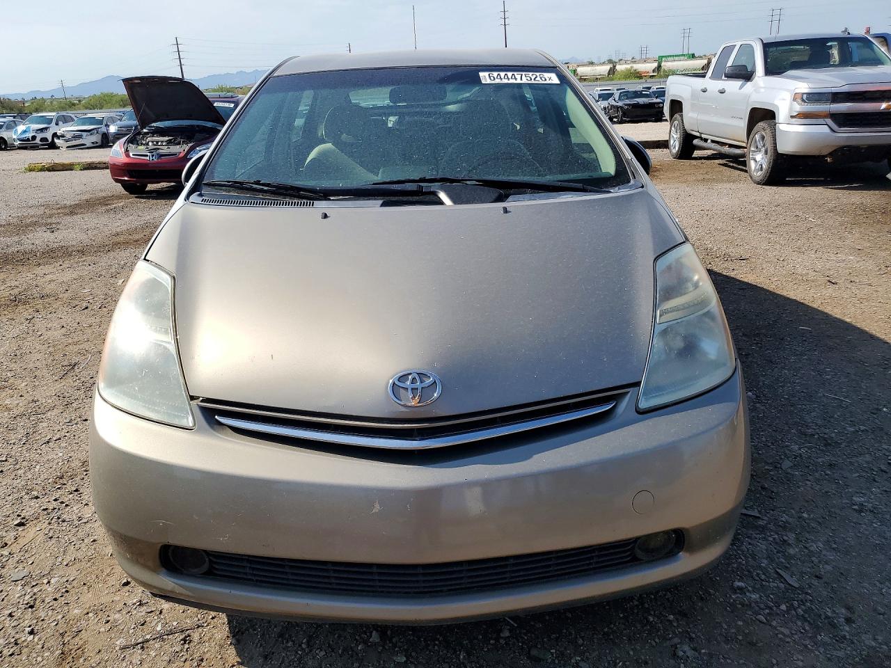 2006 Toyota Prius Base Gold vin: JTDKB20U363131402