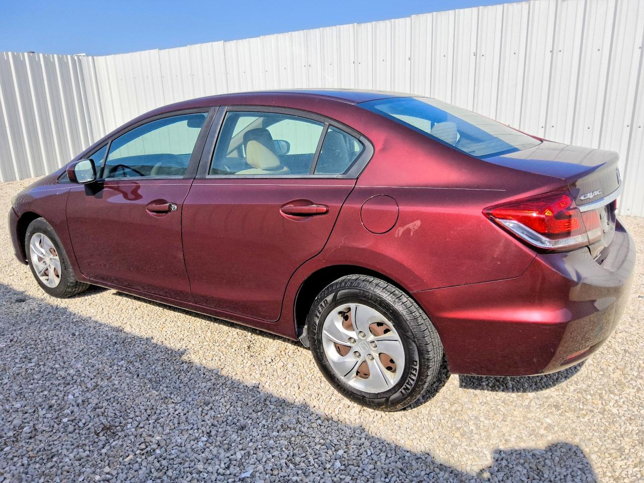 2015 Honda Civic Lx Burgundy vin: 19XFB2F50FE093539