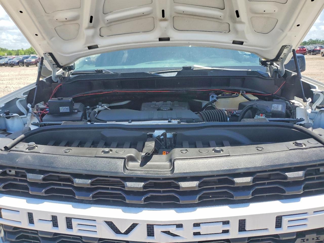 2021 Chevrolet Silverado K1500 Custom White vin: 3GCPYBEK1MG315288