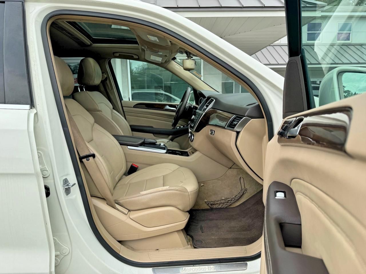 2012 Mercedes-benz Ml 350 4matic White vin: 4JGDA5HB4CA053991