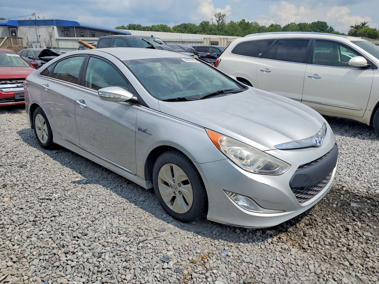 2014 Hyundai Sonata Hybrid Silver vin: KMHEC4A49EA114288