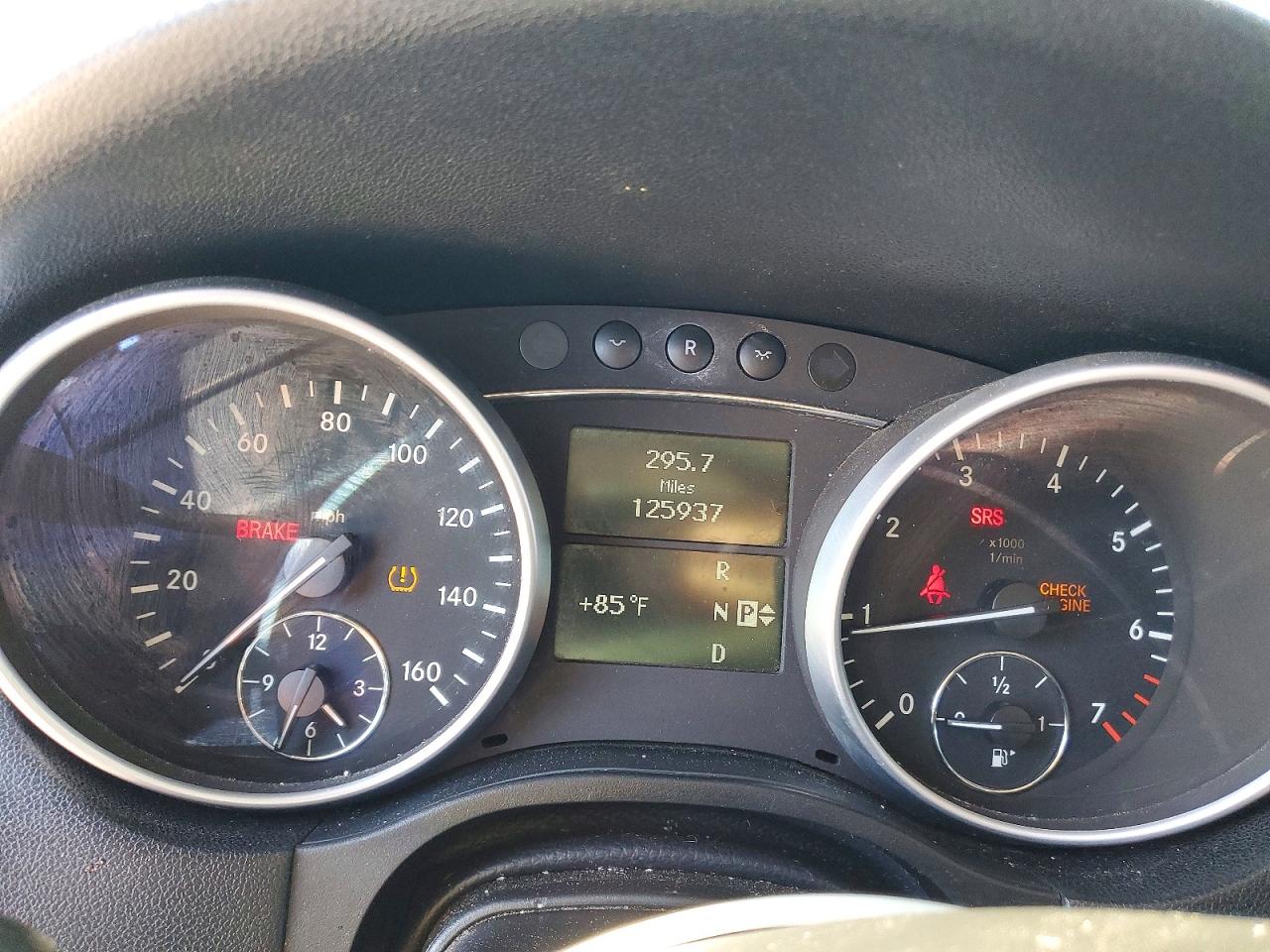 2008 Mercedes-benz Ml 550 Черный vin: 4JGBB72E48A359275