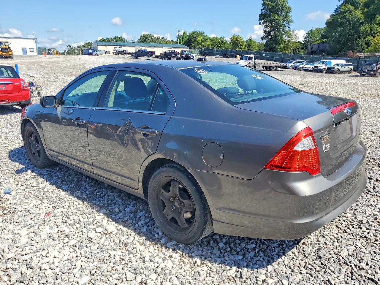 2011 Ford Fusion Se Brown vin: 3FAHP0HA6BR263436