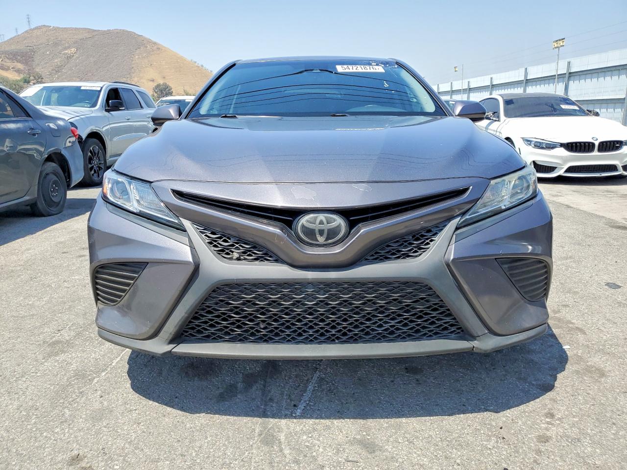 2018 Toyota Camry Se Серый vin: 4T1B11HK8JU114612