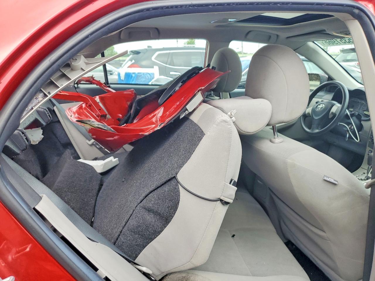 2013 Toyota Corolla Le Red vin: 2T1BU4EE5DC027313