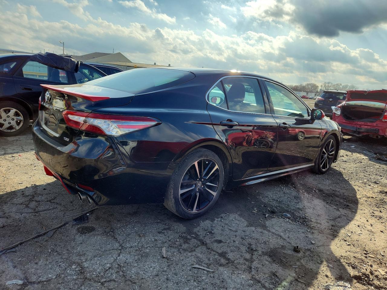 2018 Toyota Camry Xse Черный vin: 4T1B61HK2JU109942