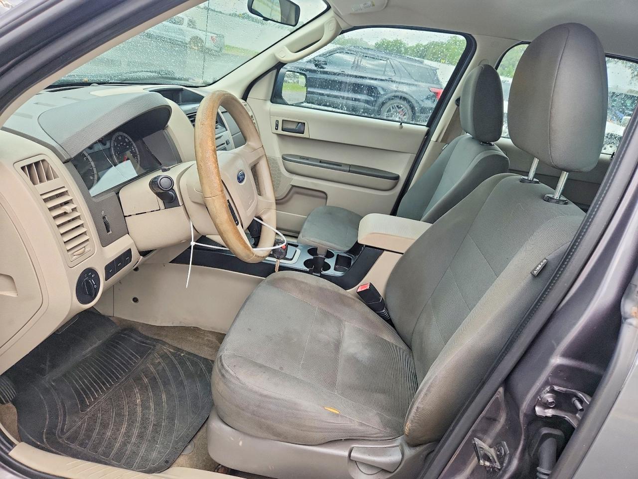 2011 Ford Escape Xls Серый vin: 1FMCU9C7XBKA32035
