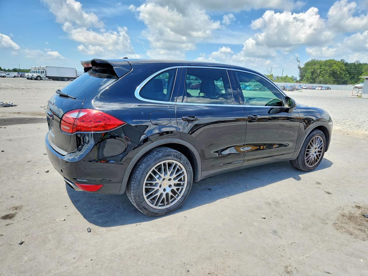 2012 Porsche Cayenne S Black vin: WP1AB2A27CLA40815
