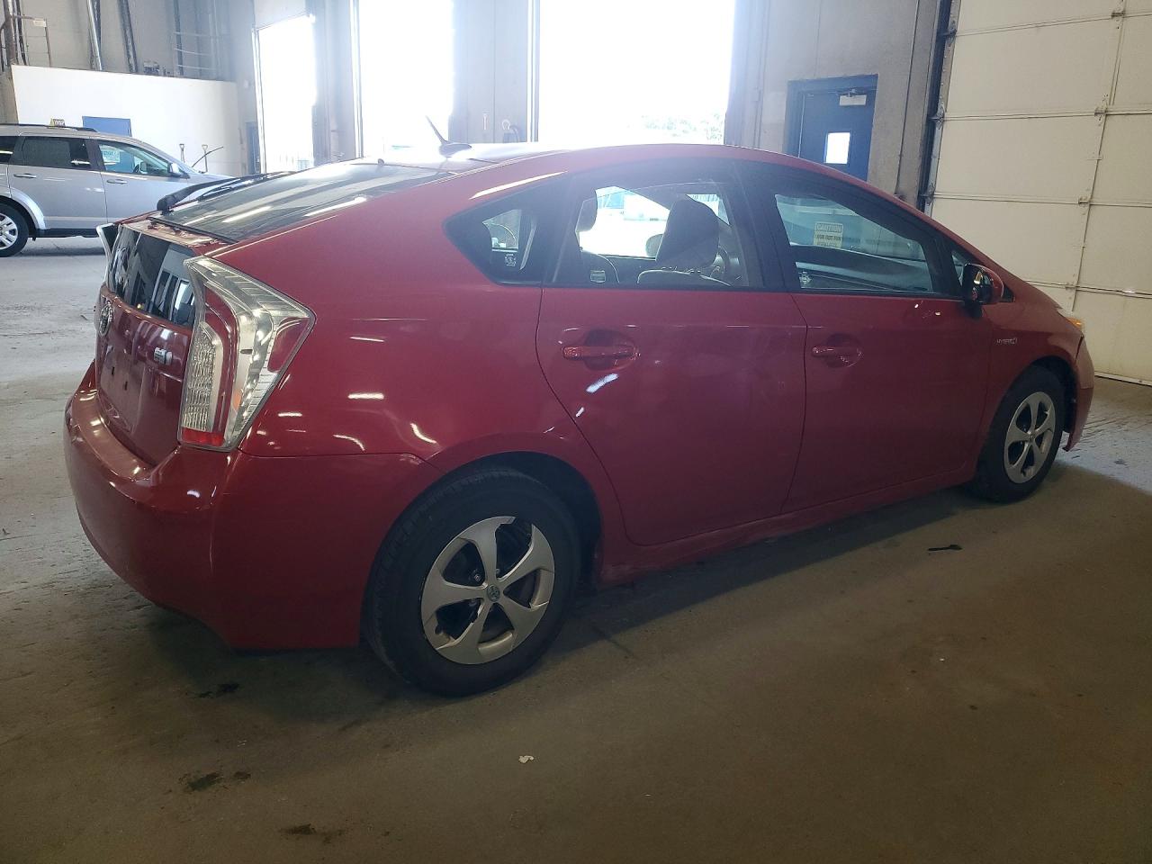 2015 Toyota Prius Three Red vin: JTDKN3DU4F0461476