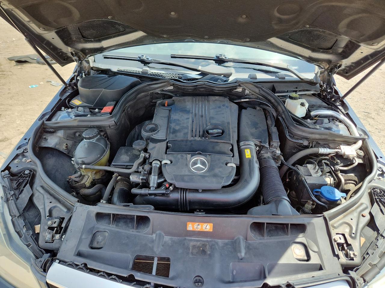 2013 Mercedes-benz C 250 Gray vin: WDDGJ4HBXDF989457