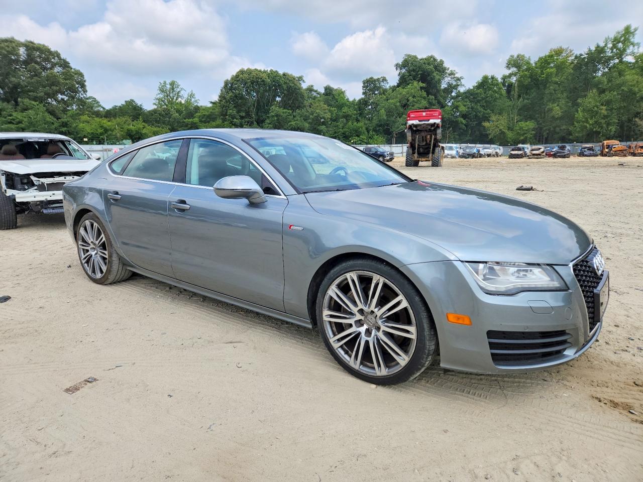 2012 Audi A7 Prestige Silver vin: WAUSGAFC8CN002241