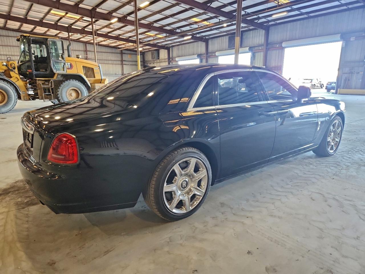 2010 Rolls-royce Ghost Черный vin: SCA664S5XAUX48569