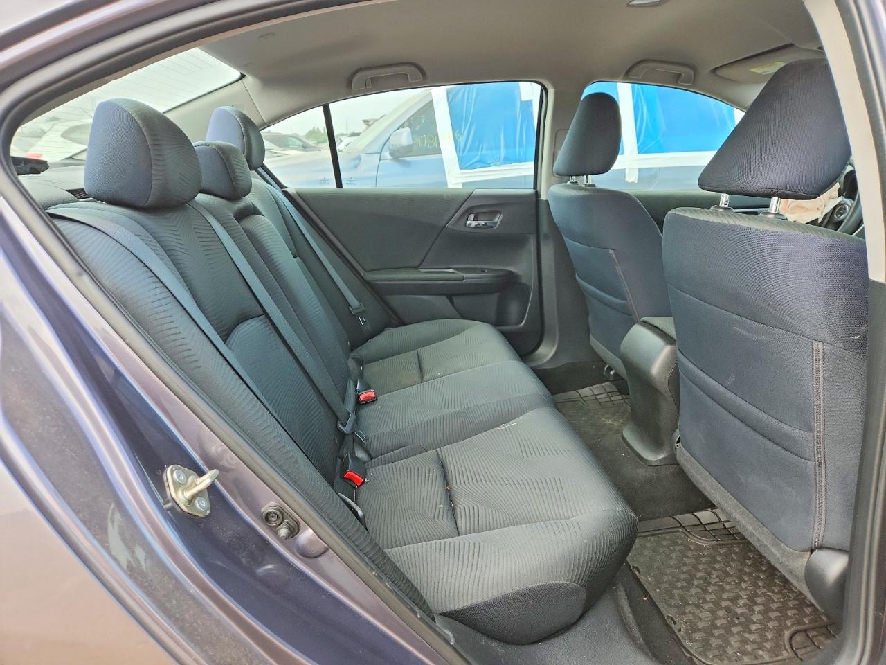 2015 Honda Accord Lx Серый vin: 1HGCR2F37FA070227