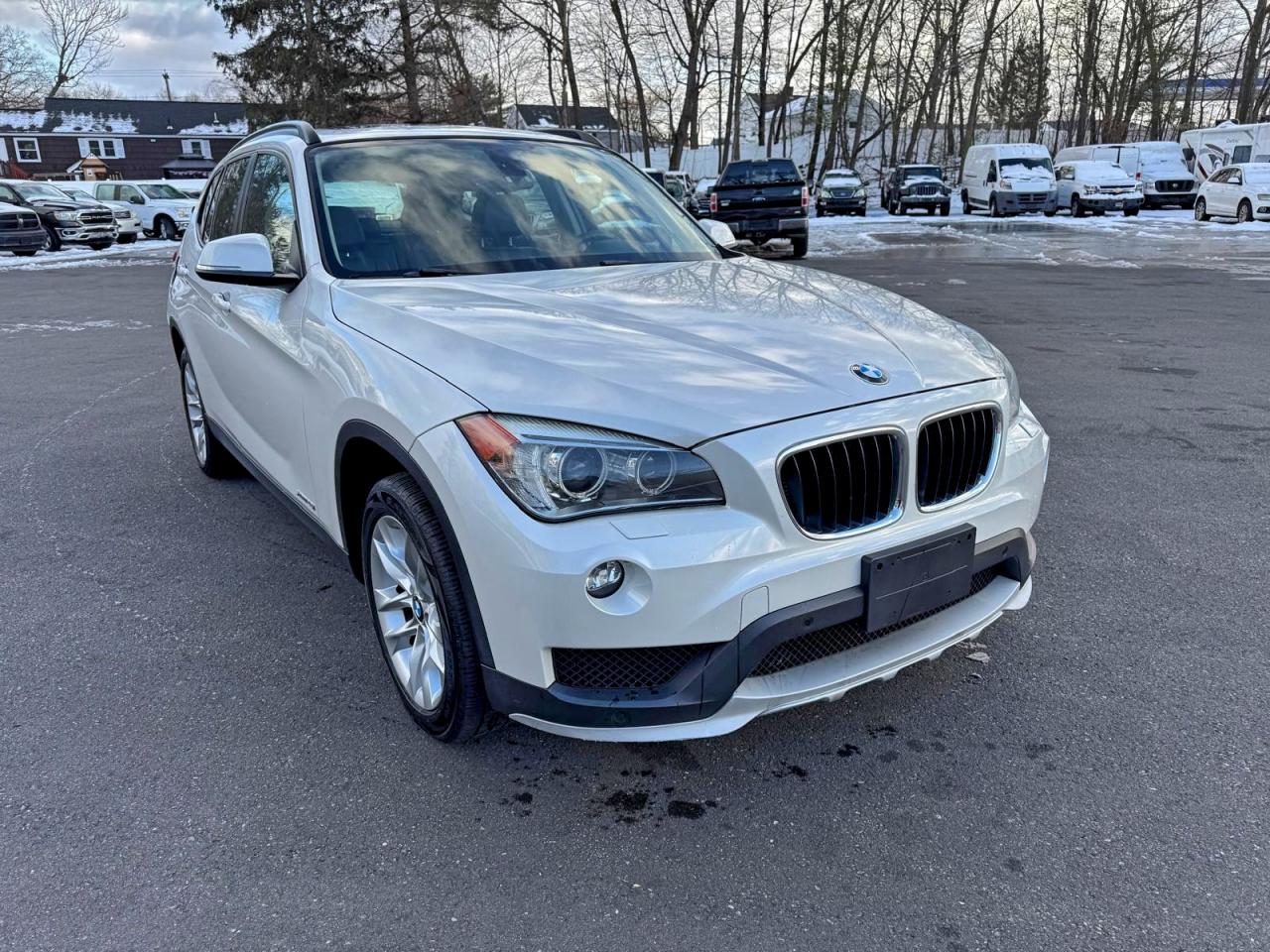 2015 Bmw X1 Xdrive28i White vin: WBAVL1C52FVY35536