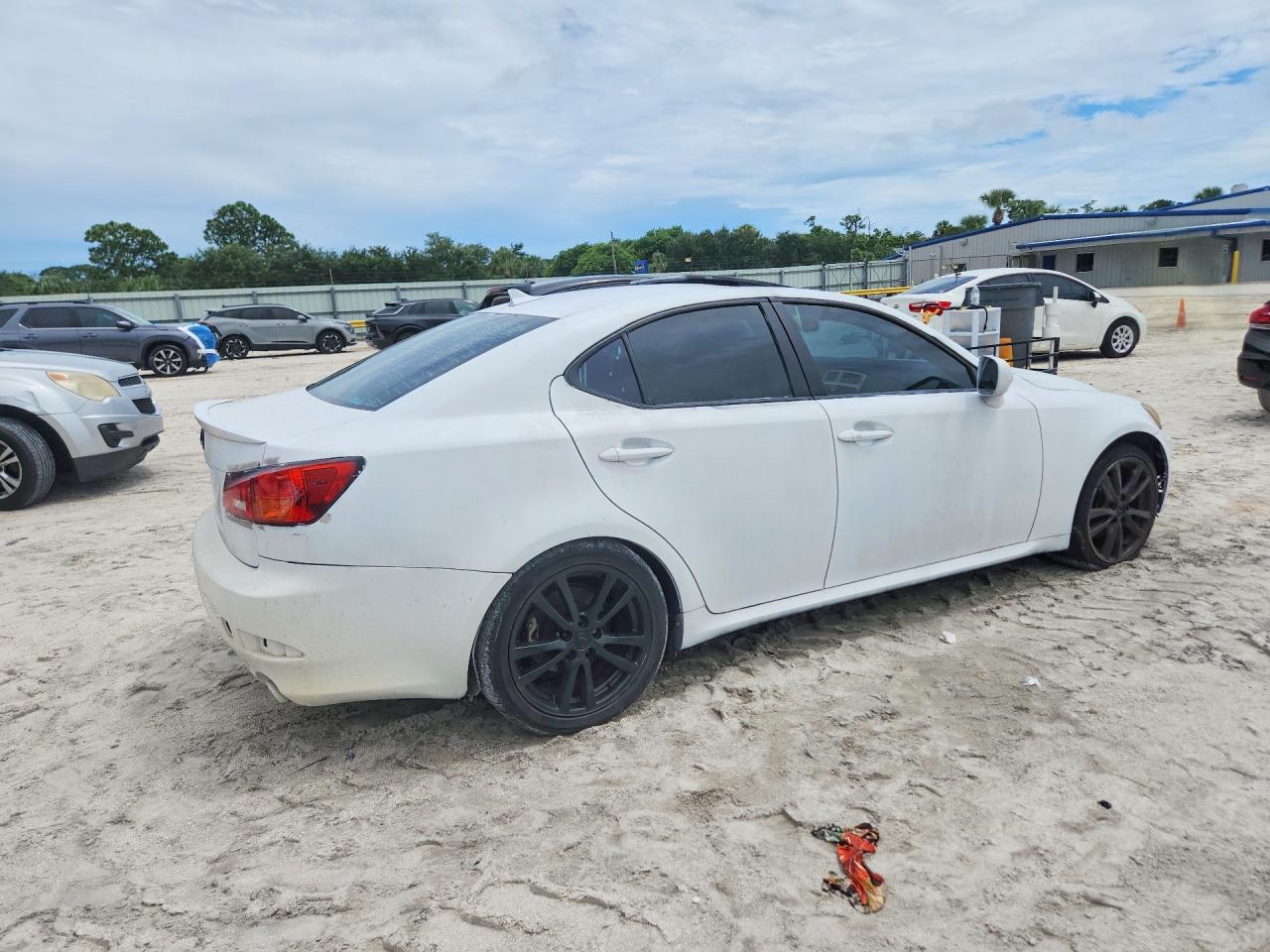 2007 Lexus Is 250 Base Белый vin: JTHBK262372053070