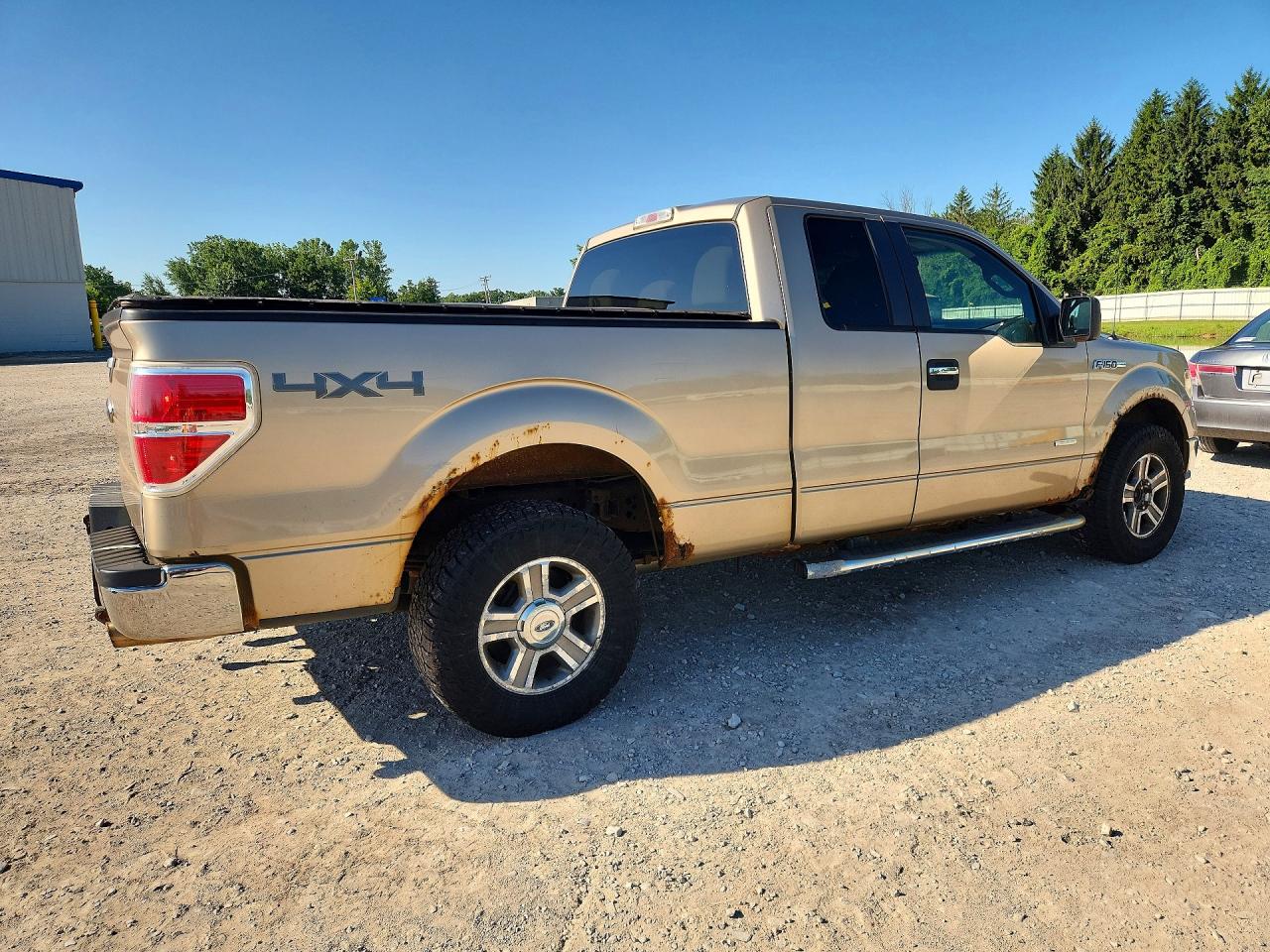 2012 Ford F150 Super Cab Tan vin: 1FTFX1ET9CFB52424
