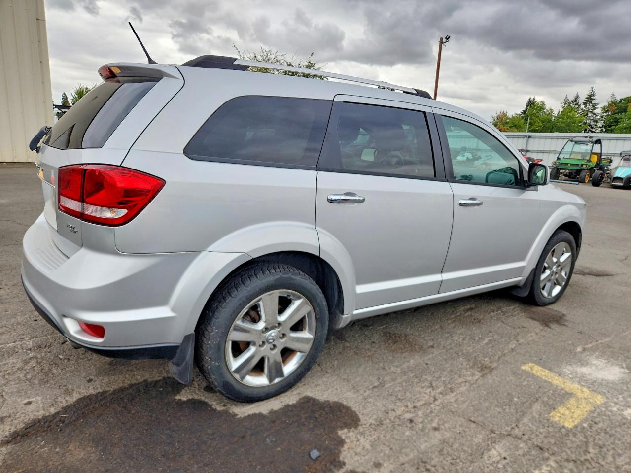 2011 Dodge Journey R/t Silver vin: 3D4PH6FG4BT550602