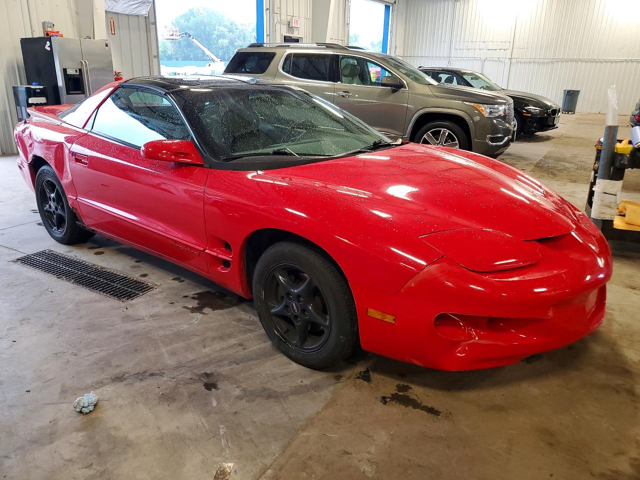 2000 Pontiac Firebird Red vin: 2G2FS22K3Y2160760