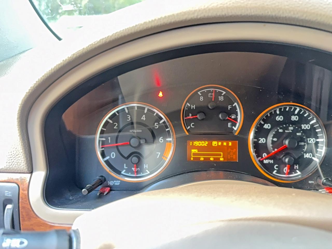 2015 Nissan Armada Sl Белый vin: 5N1AA0ND5FN608634