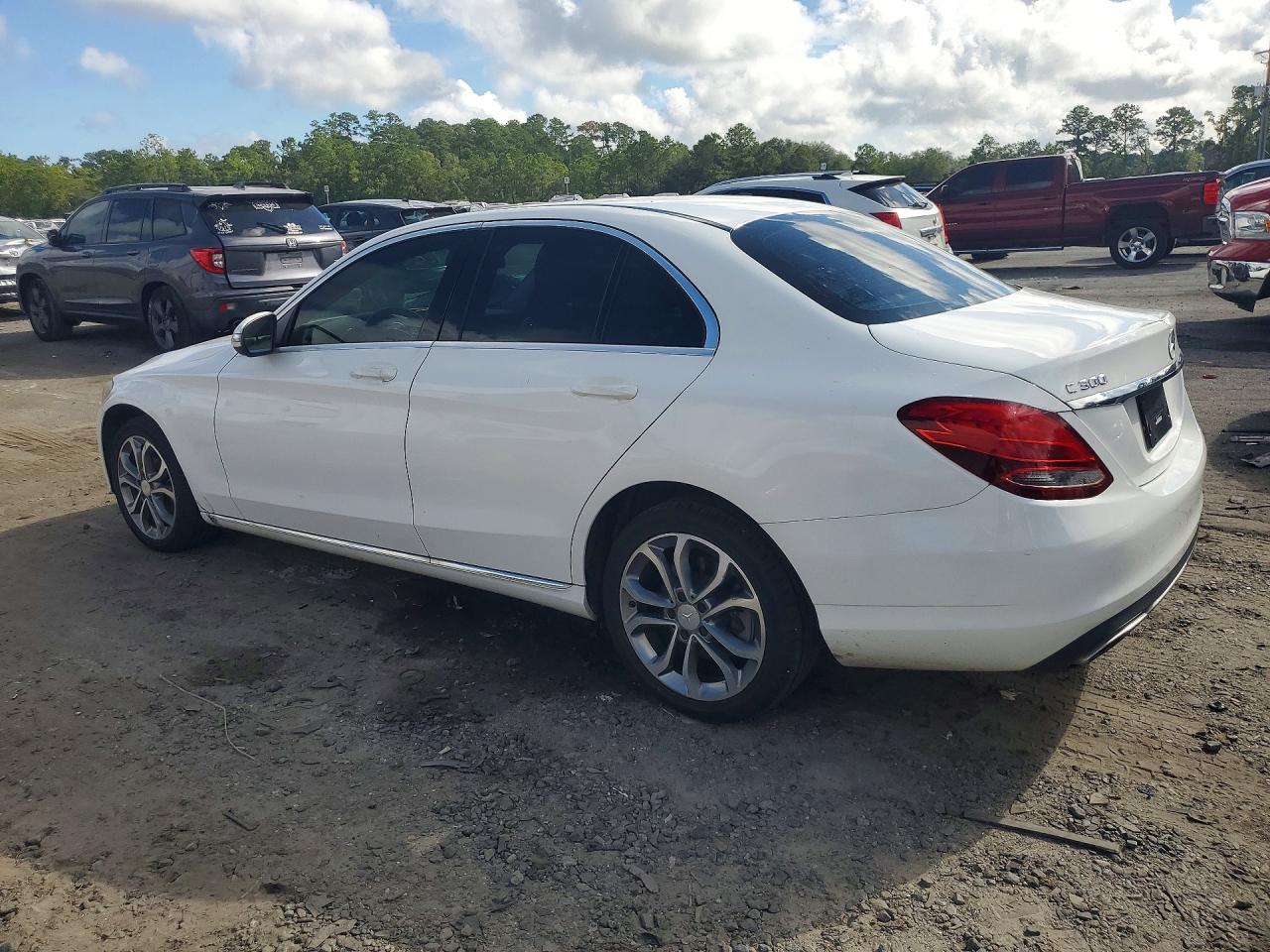 2015 Mercedes-benz C 300 4matic White vin: 55SWF4KB2FU077153