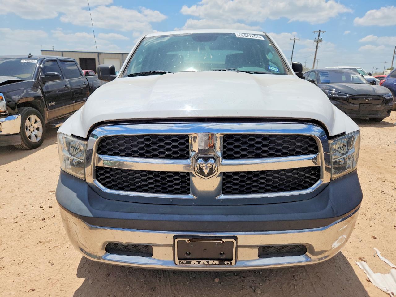 2015 Ram 1500 St White vin: 1C6RR7KM2FS694233
