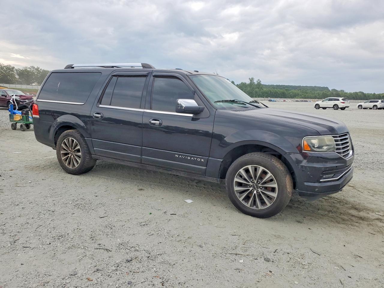 2015 Lincoln Navigator L Black vin: 5LMJJ3HT2FEJ02938