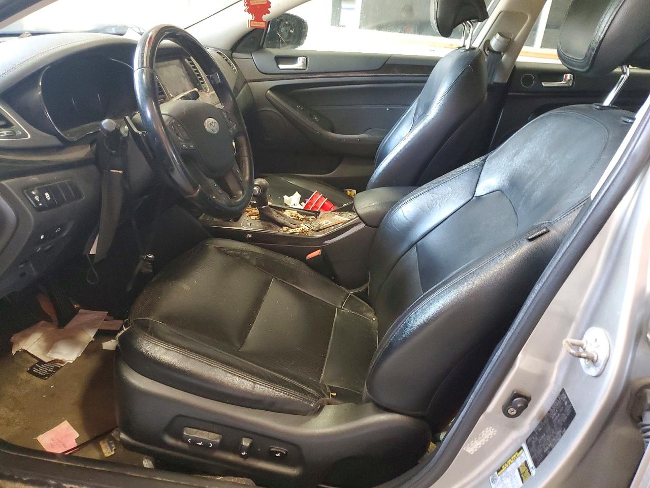 2014 Kia Cadenza Premium Silver vin: KNALN4D78E5128667