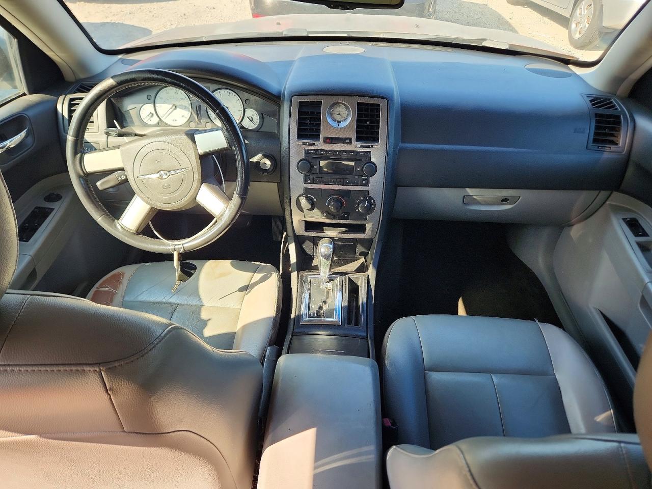 2006 Chrysler 300 Touring Зеленый vin: 2C3KA53GX6H454700