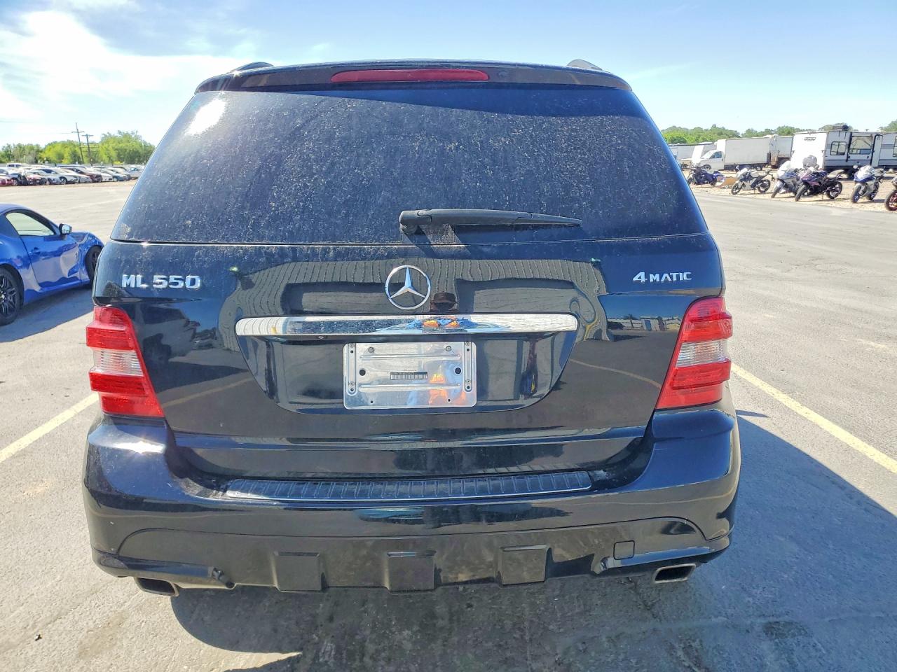 2008 Mercedes-benz Ml 550 Черный vin: 4JGBB72E48A359275