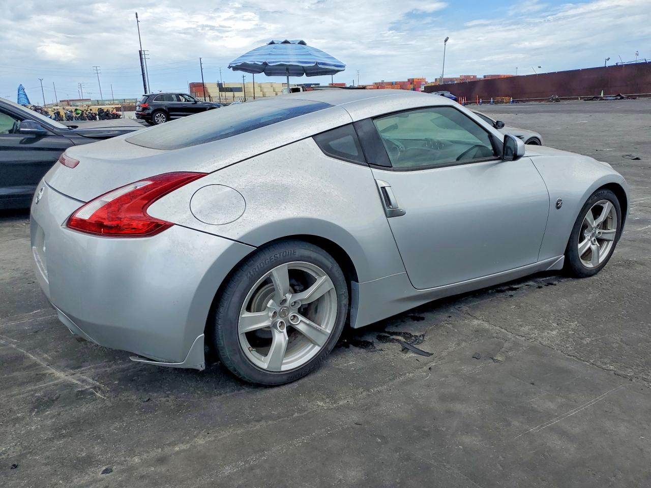 2011 Nissan 370z Base Silver vin: JN1AZ4EH1BM551116