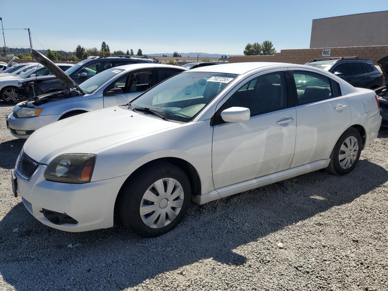 2010 Mitsubishi Galant Es White vin: 4A32B3FF5AE013005