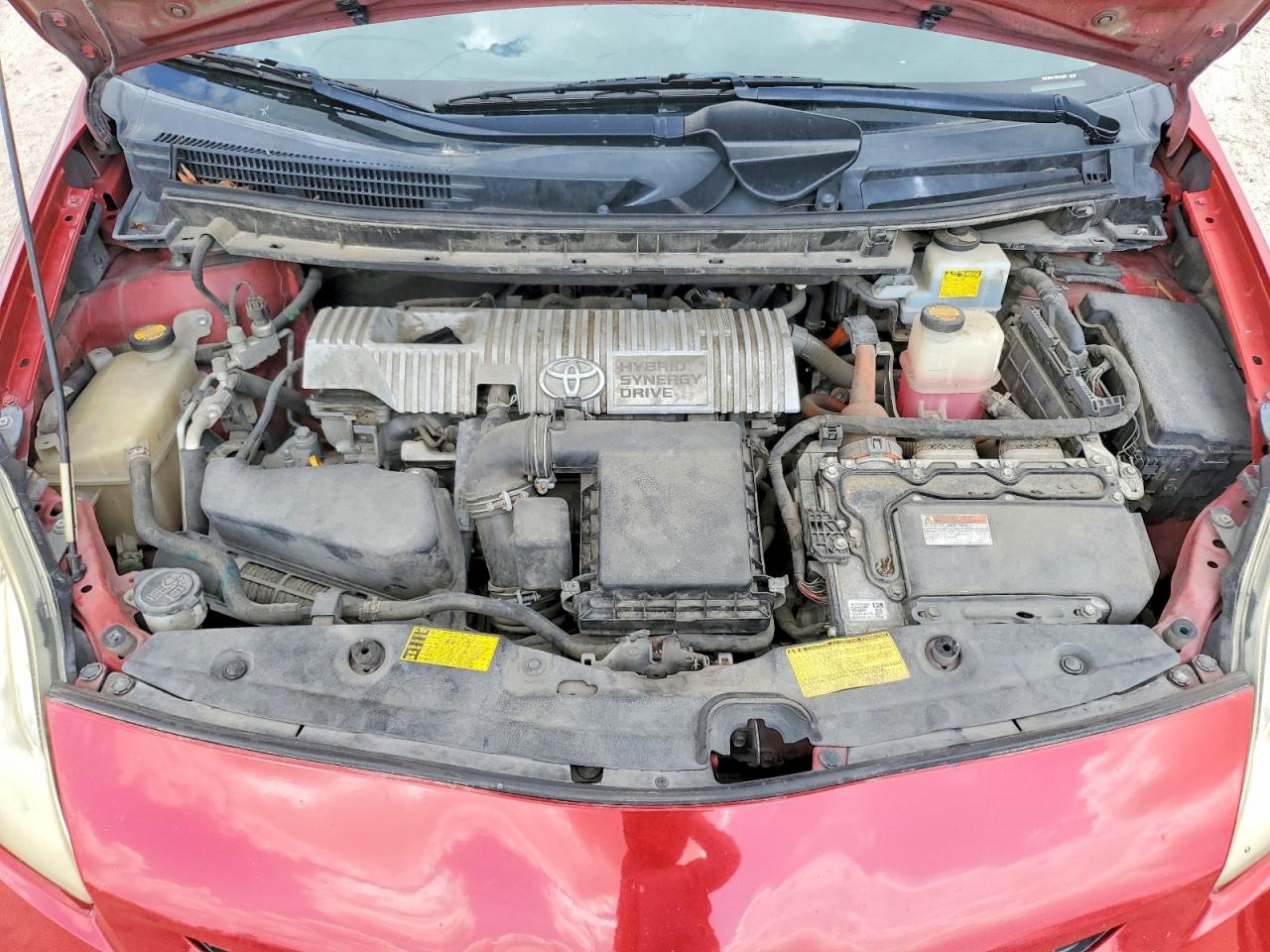 2013 Toyota Prius Two Red vin: JTDKN3DU4D0338032
