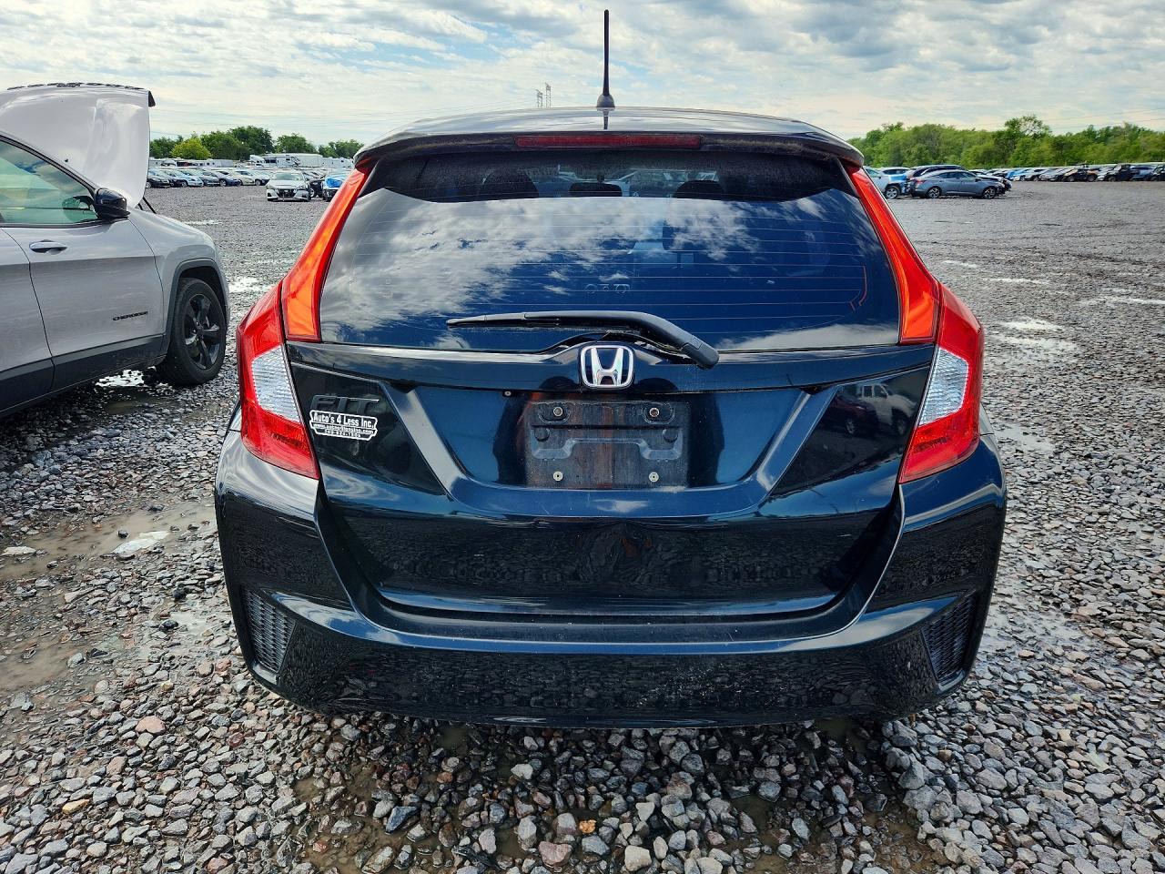 2015 Honda Fit Lx Black vin: 3HGGK5H50FM733226
