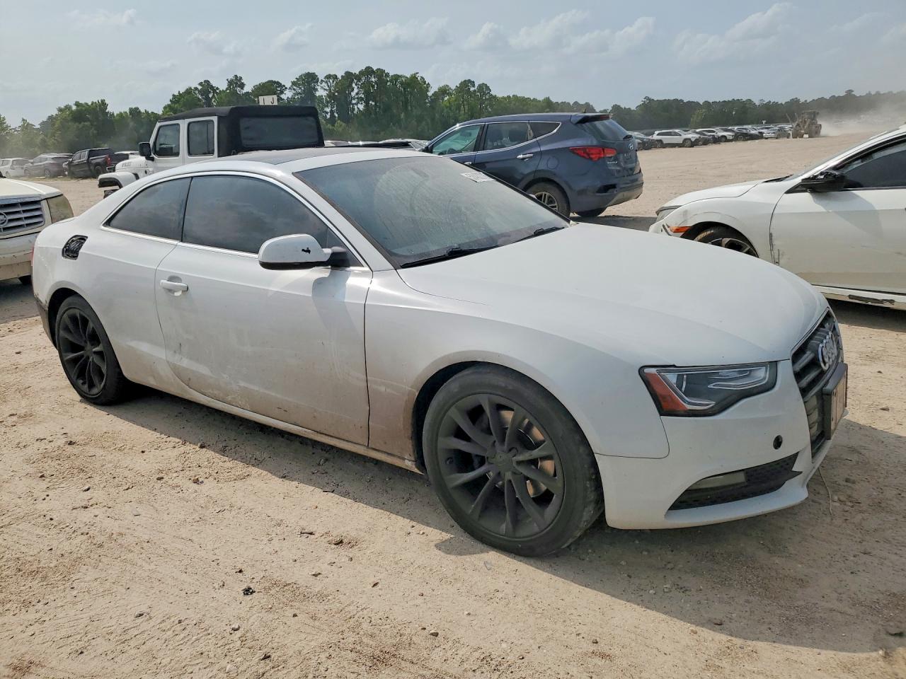 2014 Audi A5 Premium Plus White vin: WAULFAFR4EA028485