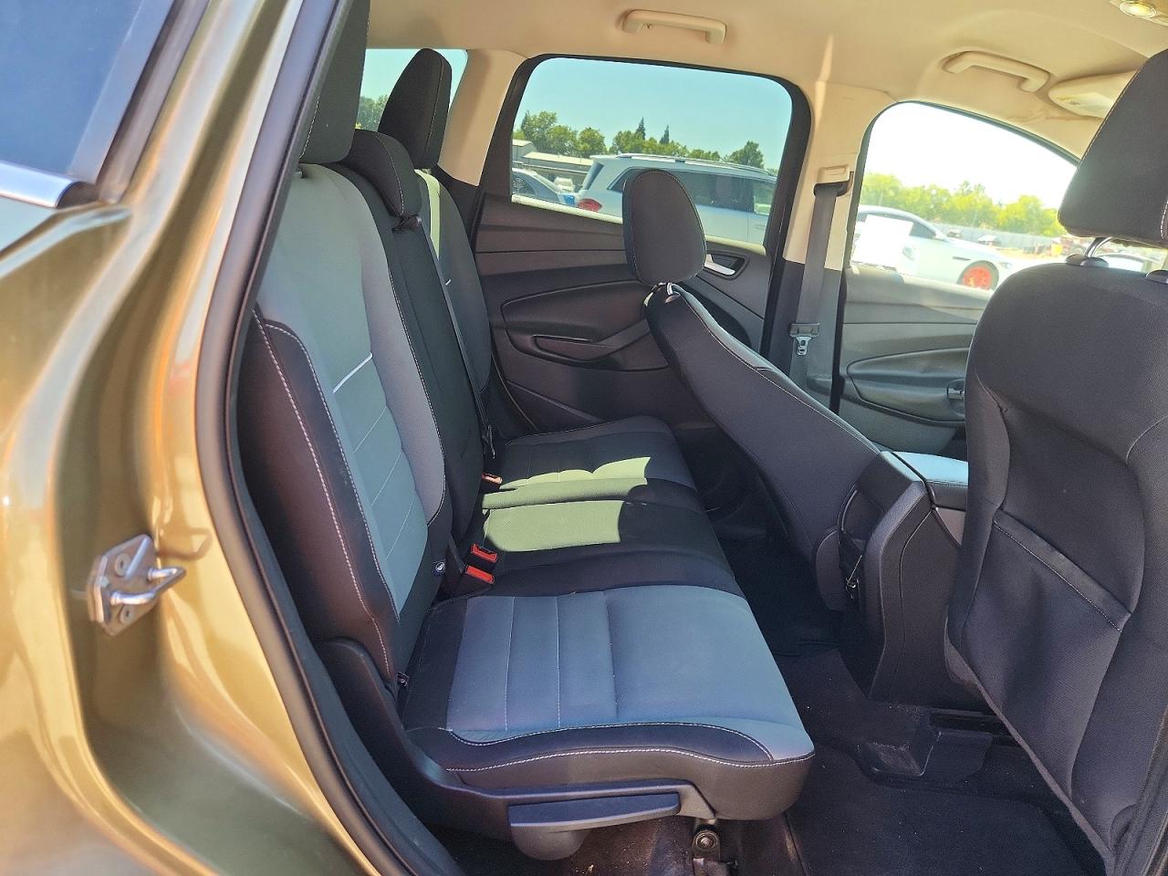 2013 Ford Escape Se Green vin: 1FMCU0GX8DUB15654