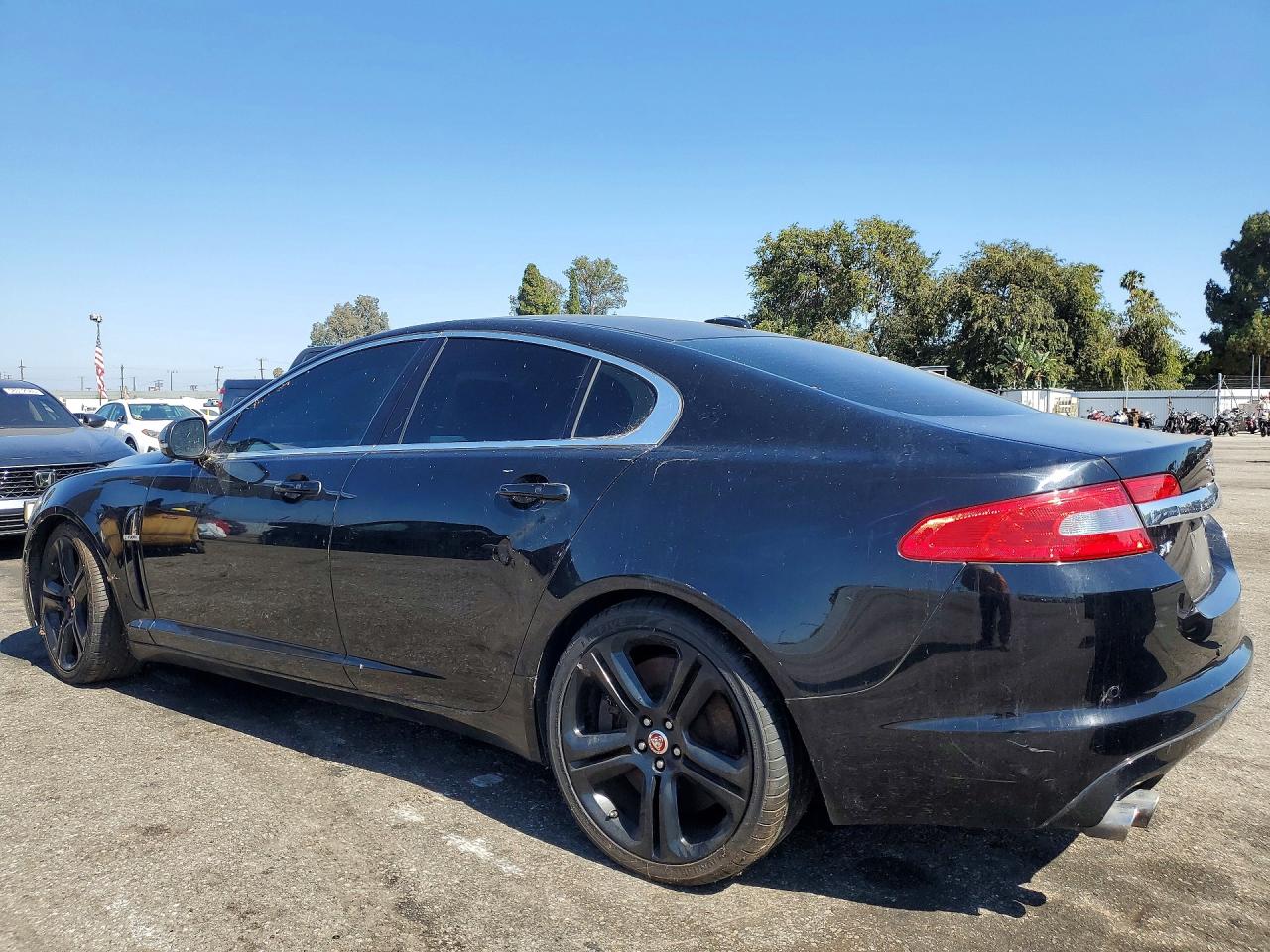 2011 Jaguar Xf Supercharged Black vin: SAJWA0HE8BMR88679