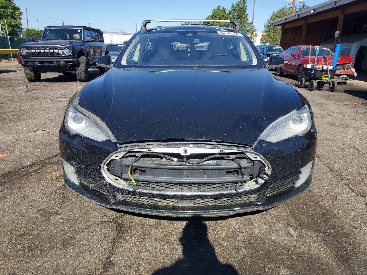 2015 Tesla Model S Black vin: 5YJSA1E25FF112714