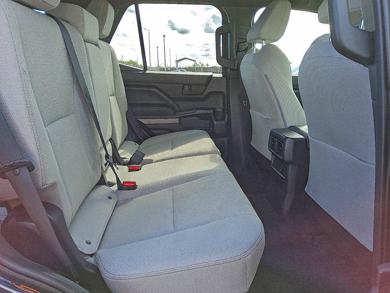 2025 Toyota 4runner Sr5 Угольный vin: JTEVA5BR8S5037990