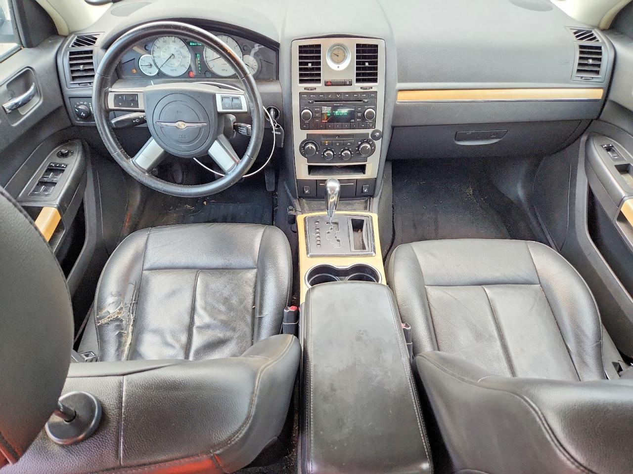 2008 Chrysler 300 Limited Silver vin: 2C3KA33G08H152470